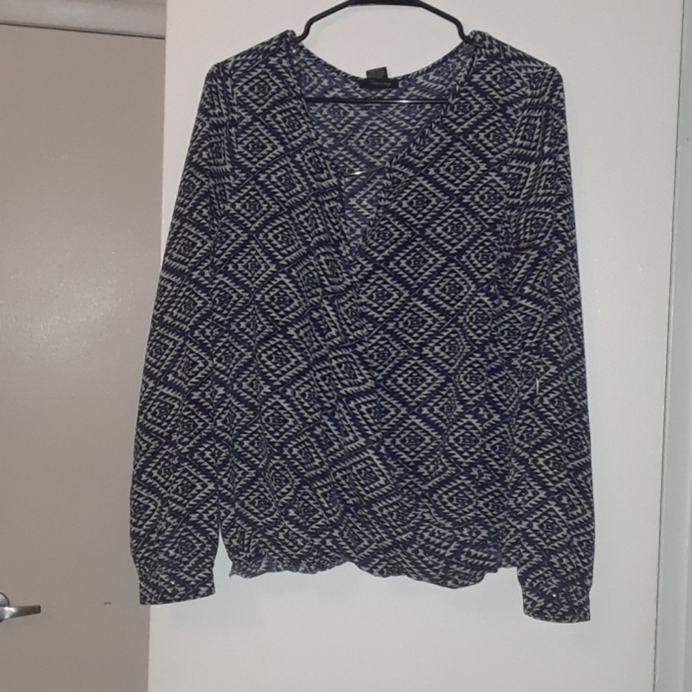 Long sleeve shirts